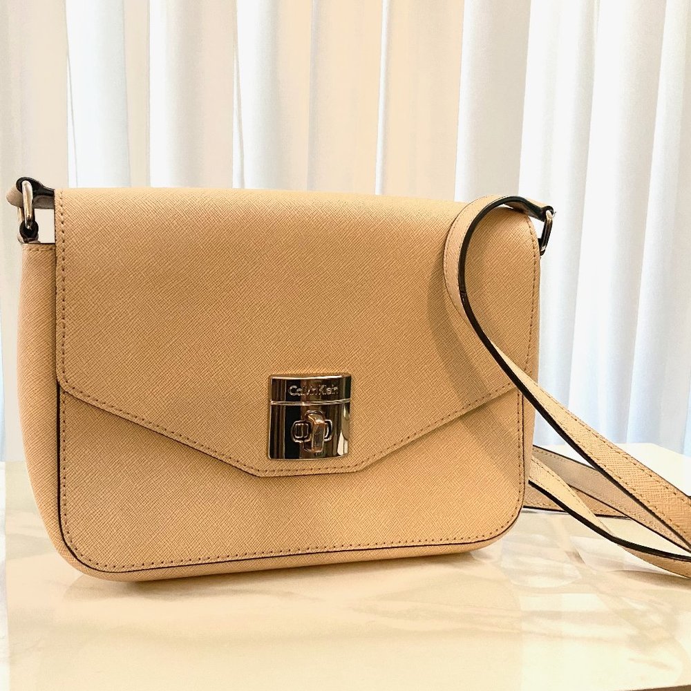 Calvin Klein Crossbody